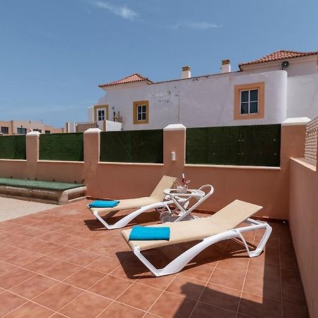 Lightbooking Esmeralda Piscina Privada Caleta De Fuste Exterior photo