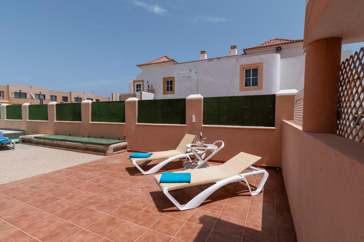 Lightbooking Esmeralda Piscina Privada Caleta De Fuste Exterior photo