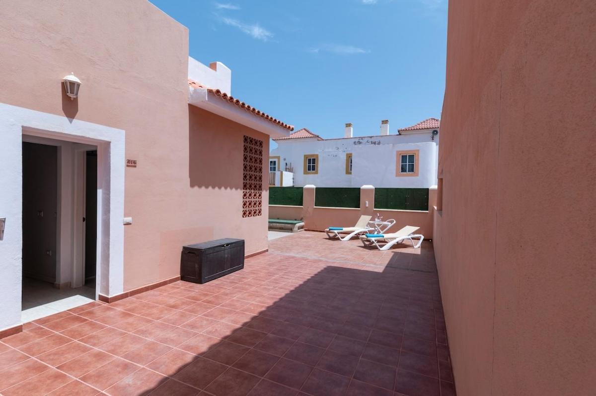 Lightbooking Esmeralda Piscina Privada Caleta De Fuste Exterior photo