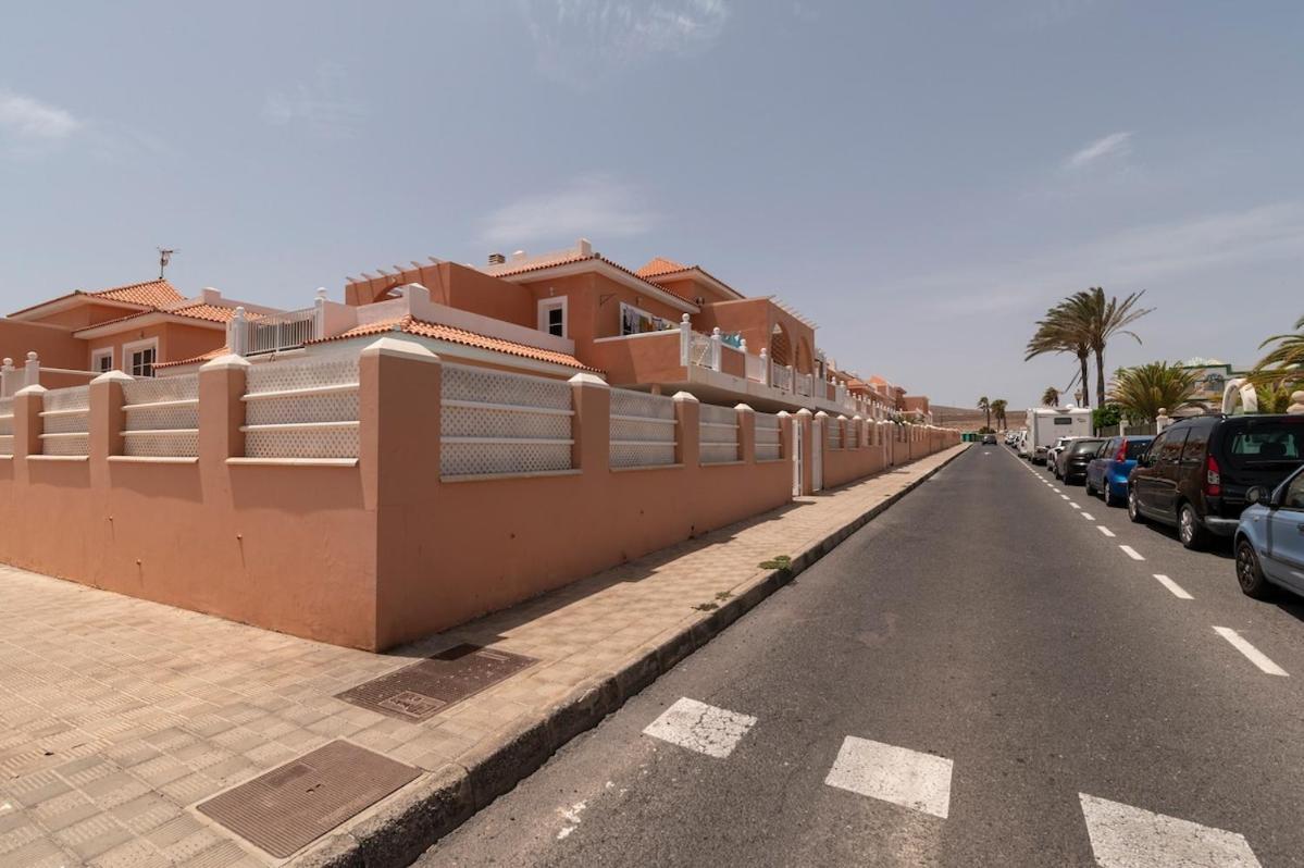 Lightbooking Esmeralda Piscina Privada Caleta De Fuste Exterior photo
